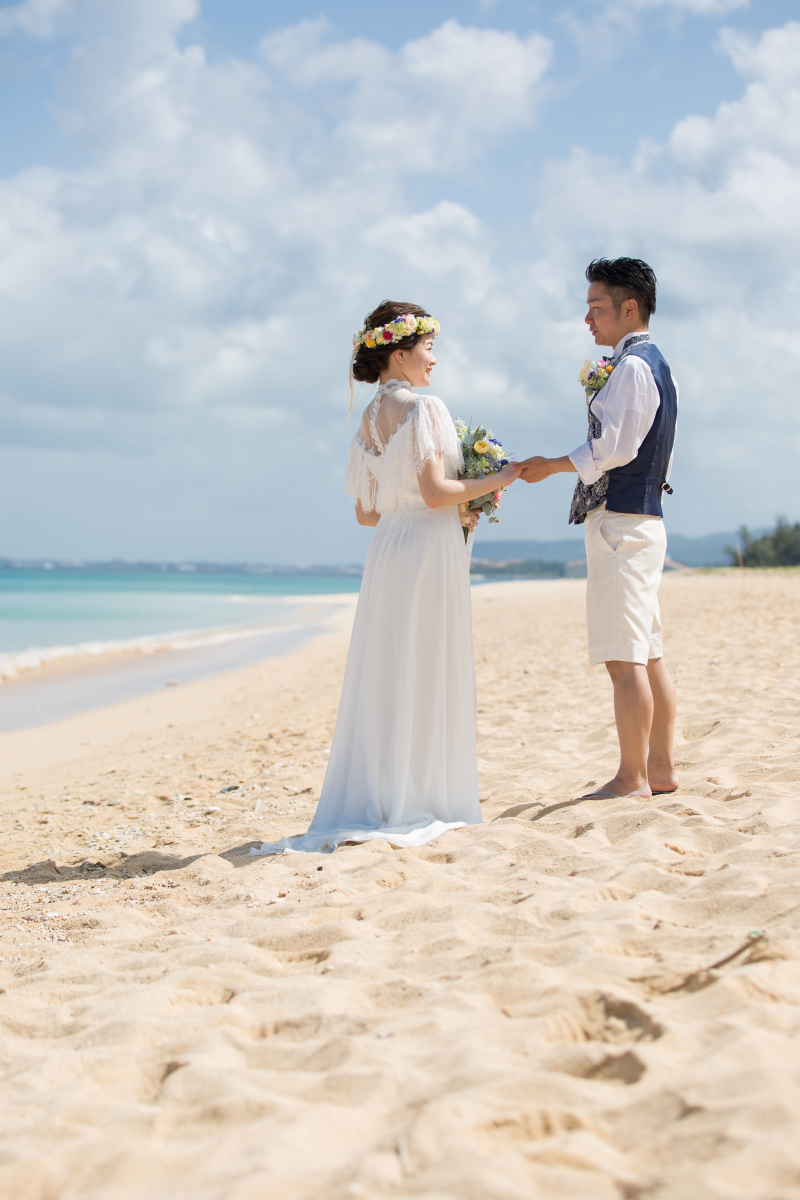 向かい合って、、