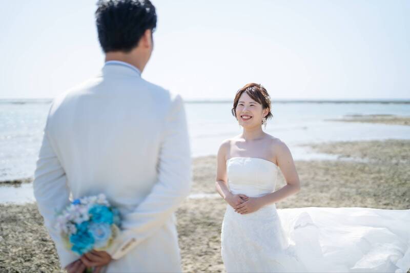 見つめ合うだけで