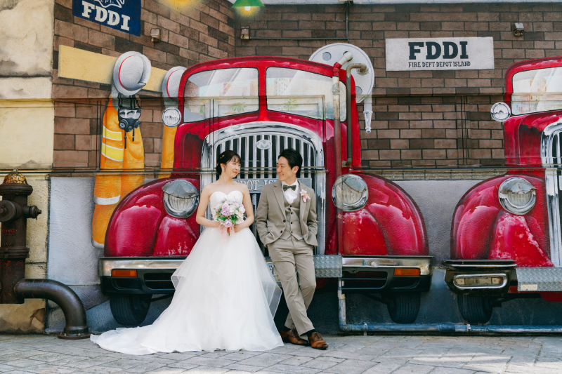 壁画の前で！撮り方次第でどんな写真にもなります。