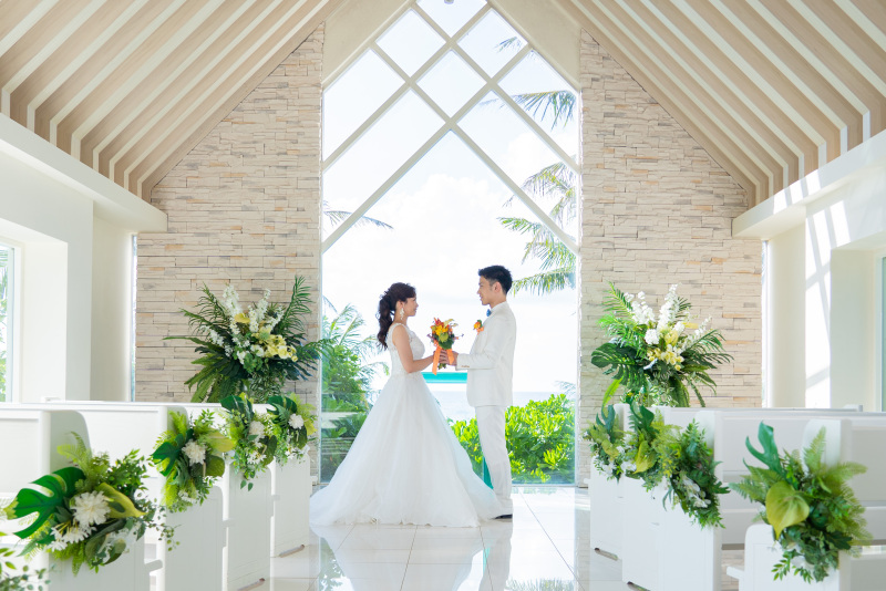 海の見えるチャペルで