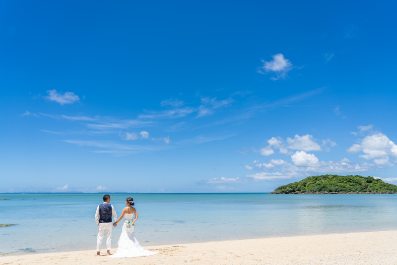砂浜と海の入間の境界線で
