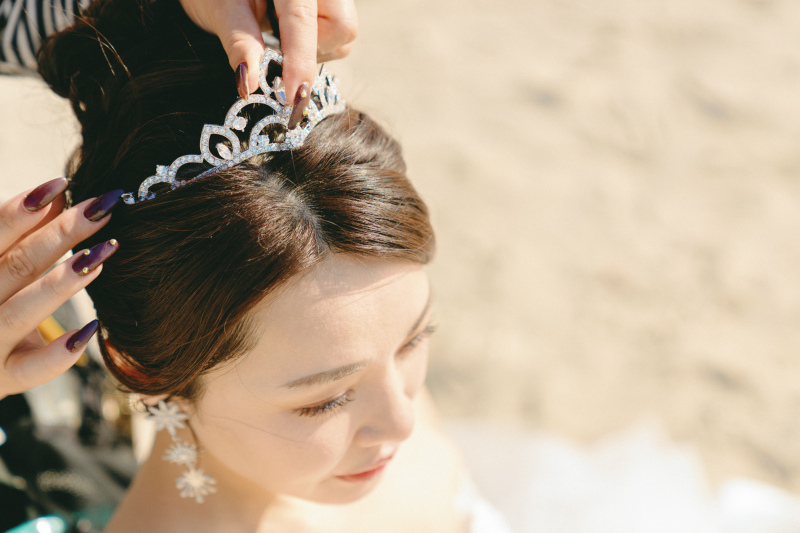 ティアラをつけて...