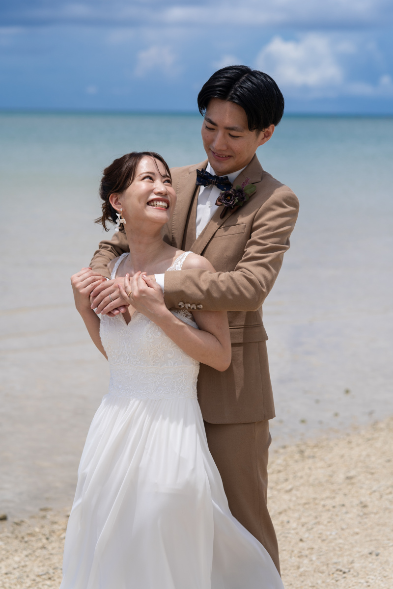 後ろからぎゅっと