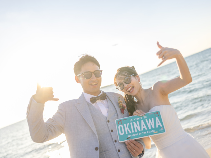 サングラスがよく似合うおふたり！小物で可愛く♬