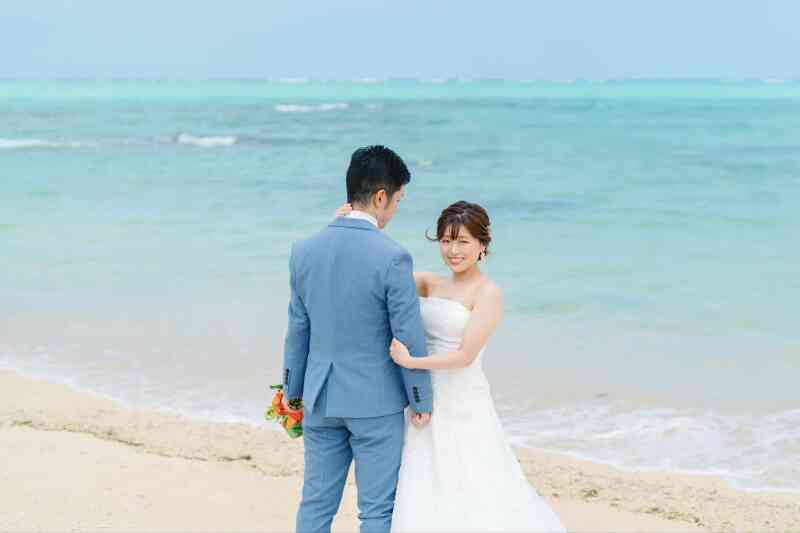 透明感のあるビーチで