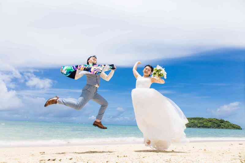 元気にジャンプ