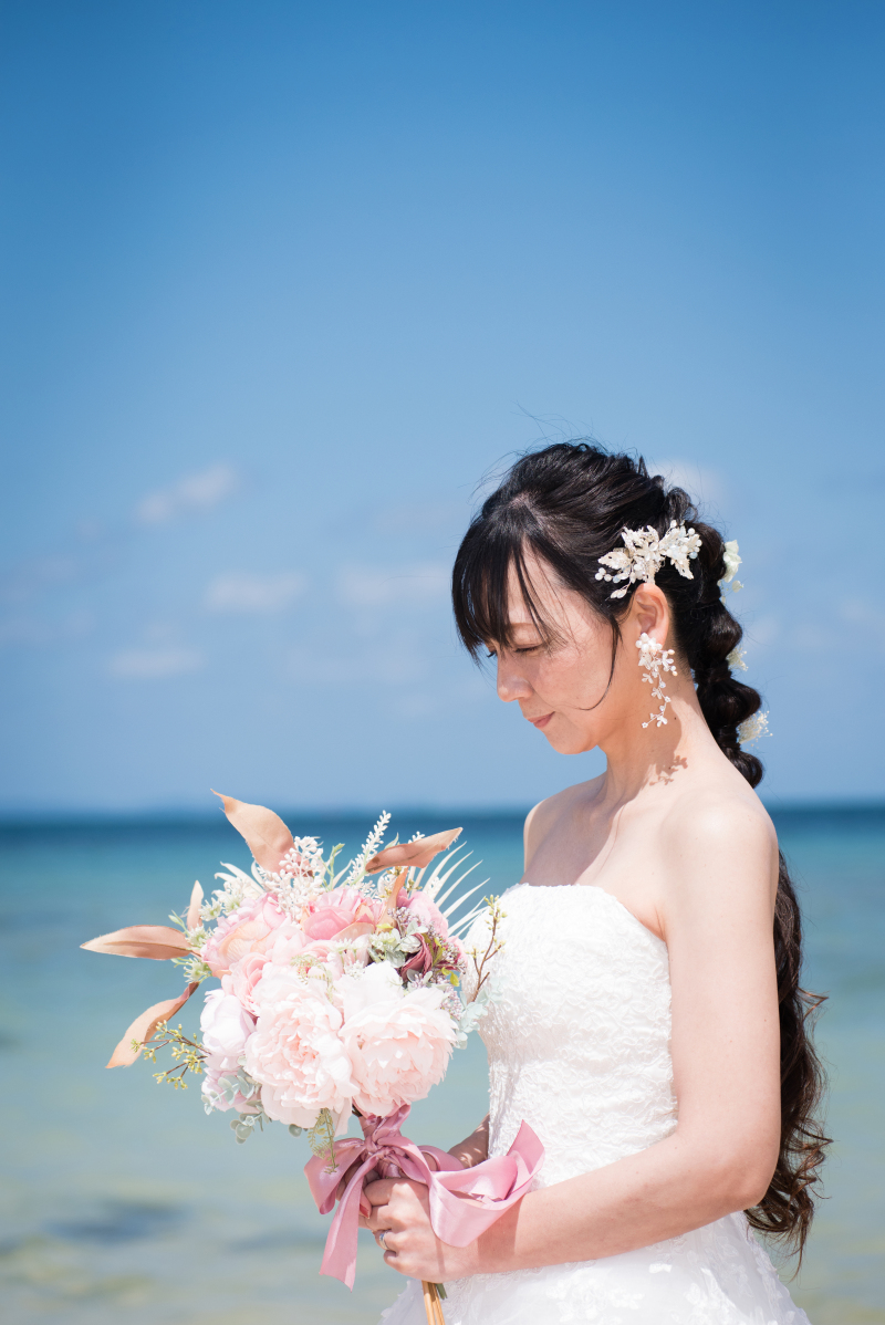 黒髪ロングが美しい新婦様