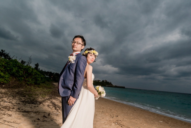 日が沈んだ海もドラマチックな雰囲気に