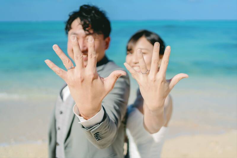 「私たち、結婚しました！」