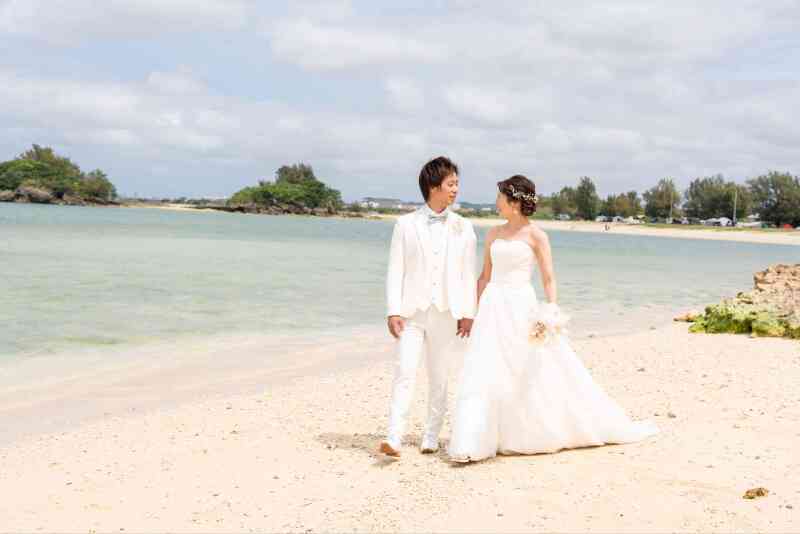 見つめ合いながら