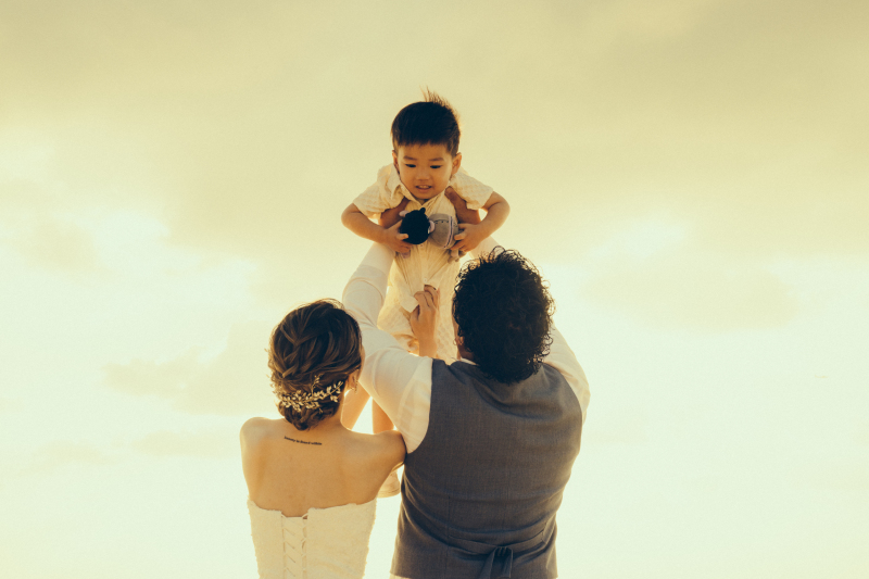 ご家族で叶えるビーチフォトウェディング