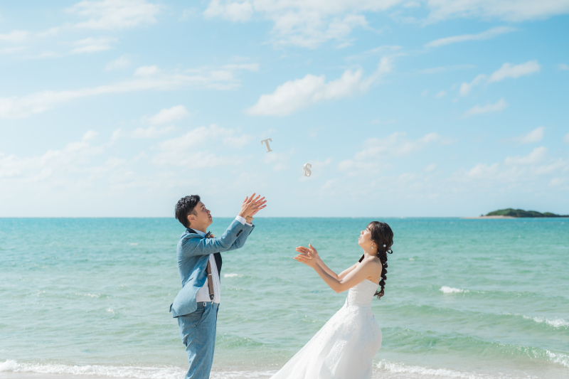 イニシャルをポーンと！