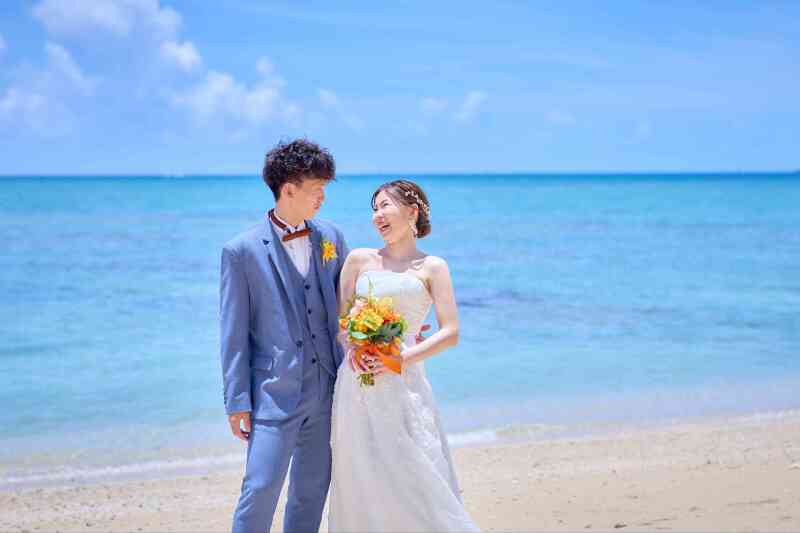 青い海と青い空に囲まれて