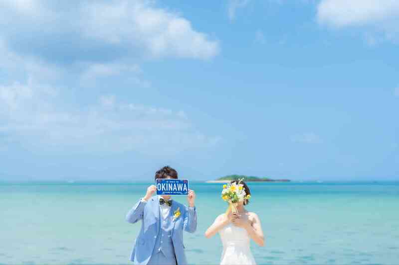 青い空、青い海で