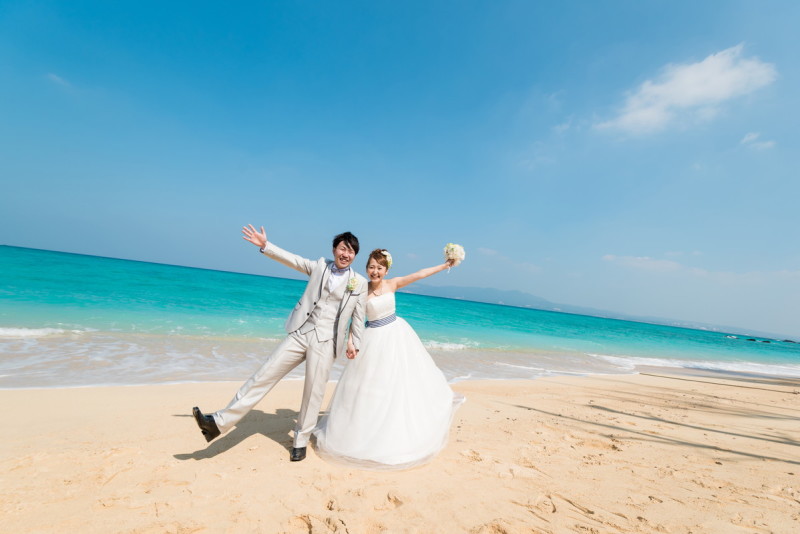 ボーダーのサッシュベルトをアクセントにしました