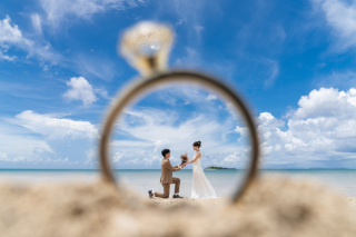 【ビーチ＆大自然プラン】2ロケーション撮影で様々なおふたりを。