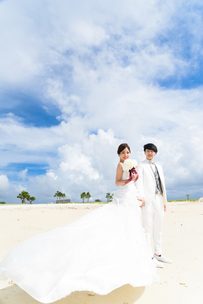沖縄のビーチには気持ちの良い風が吹く♪