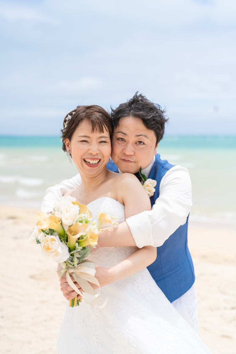 後ろからぎゅっと