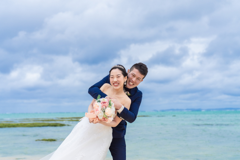 笑顔溢れる☆ビーチウエディング