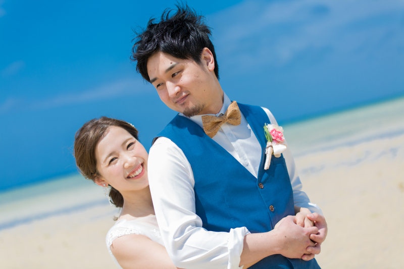 後ろからギュッ♡