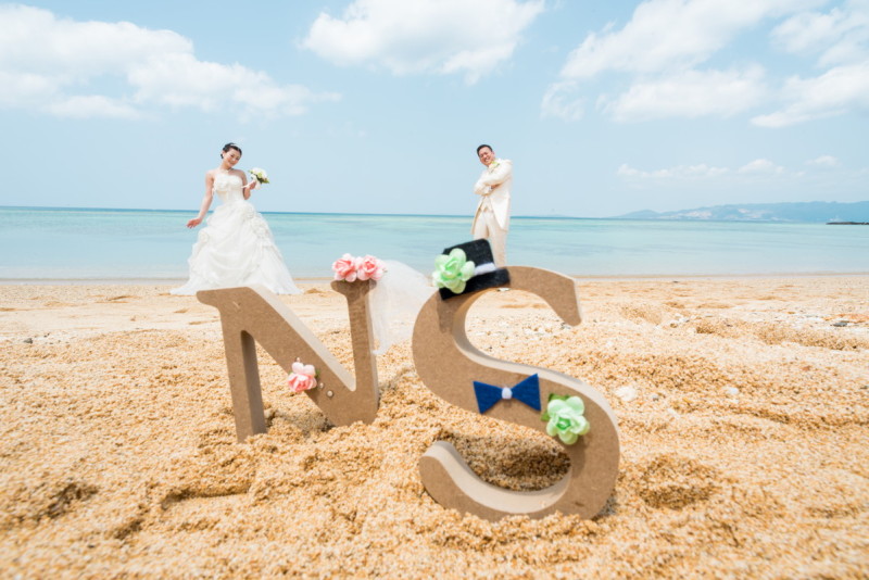 イニシャルはオリジナルにデコレーション！