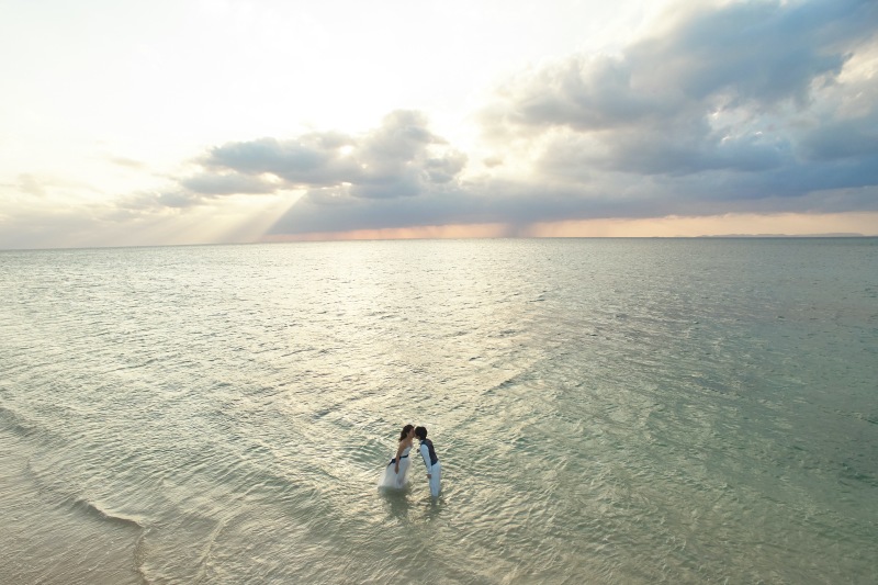 ウォーターインとドローンで沖縄らしさ満点！