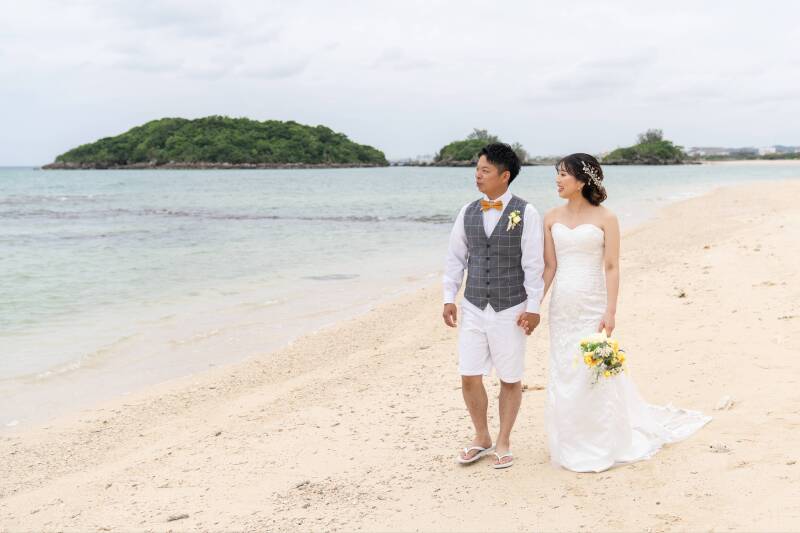 見つめる先には