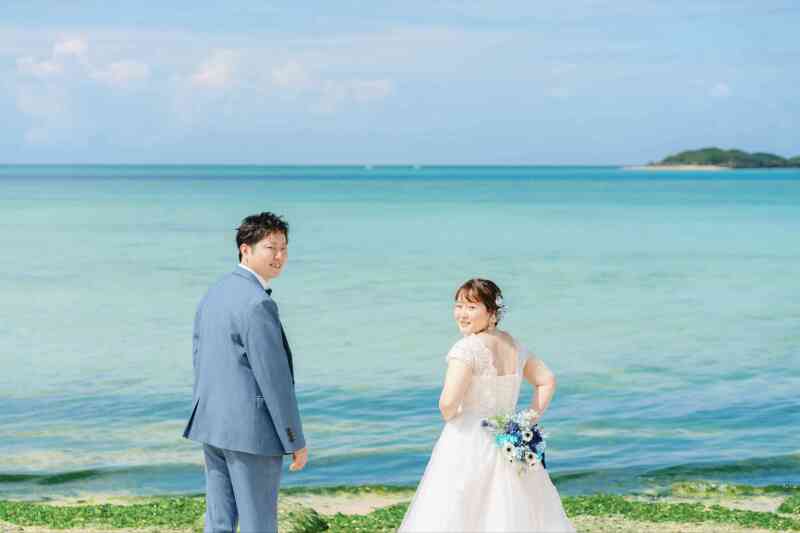 振り向きざまに