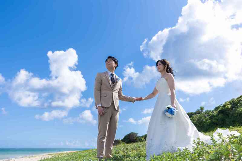 ビーチを見つめ