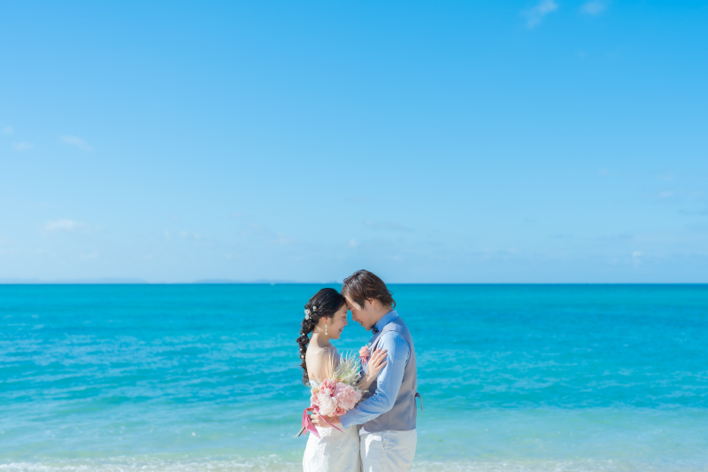 青空でのウエディングフォト☆