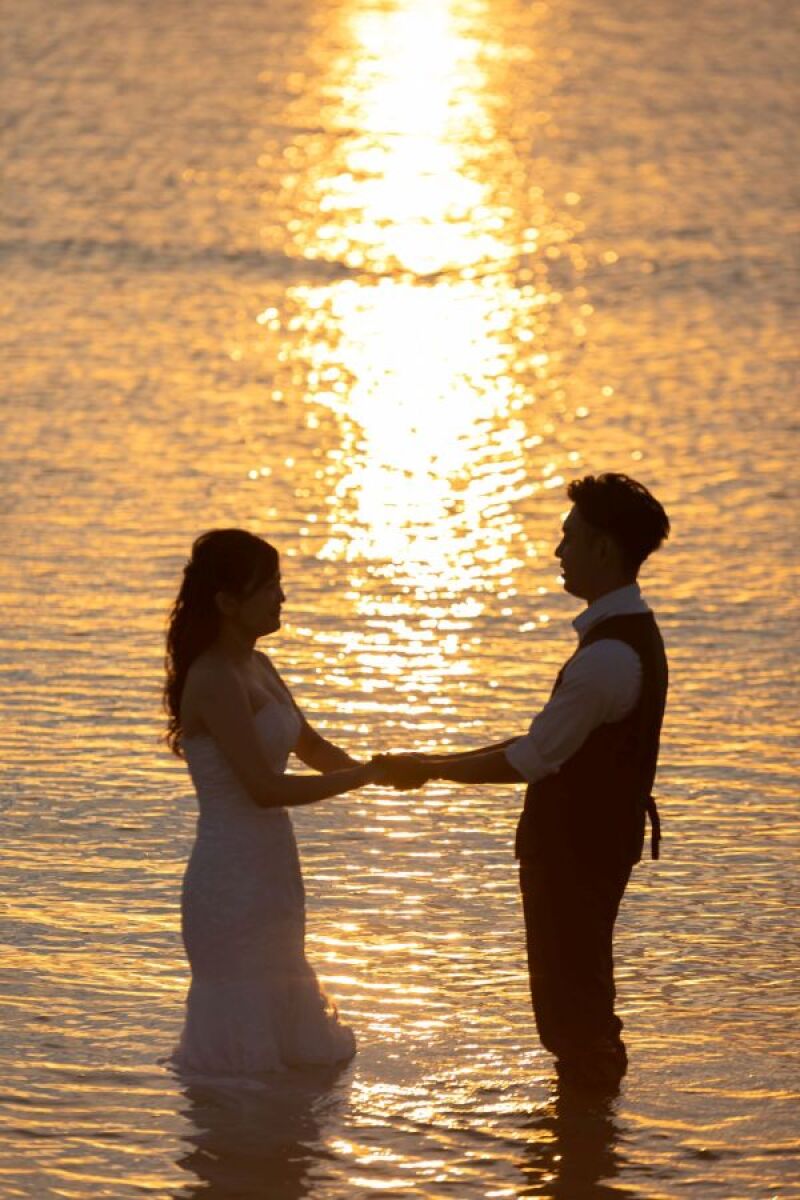 海に輝く太陽の恵み