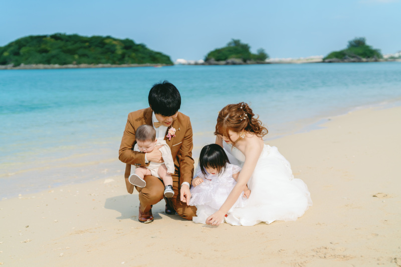【ビーチ1ロケwith家族撮影】家族も一緒にPHOTO WEDDING