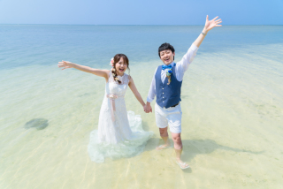 元気よくウォーターイン撮影！