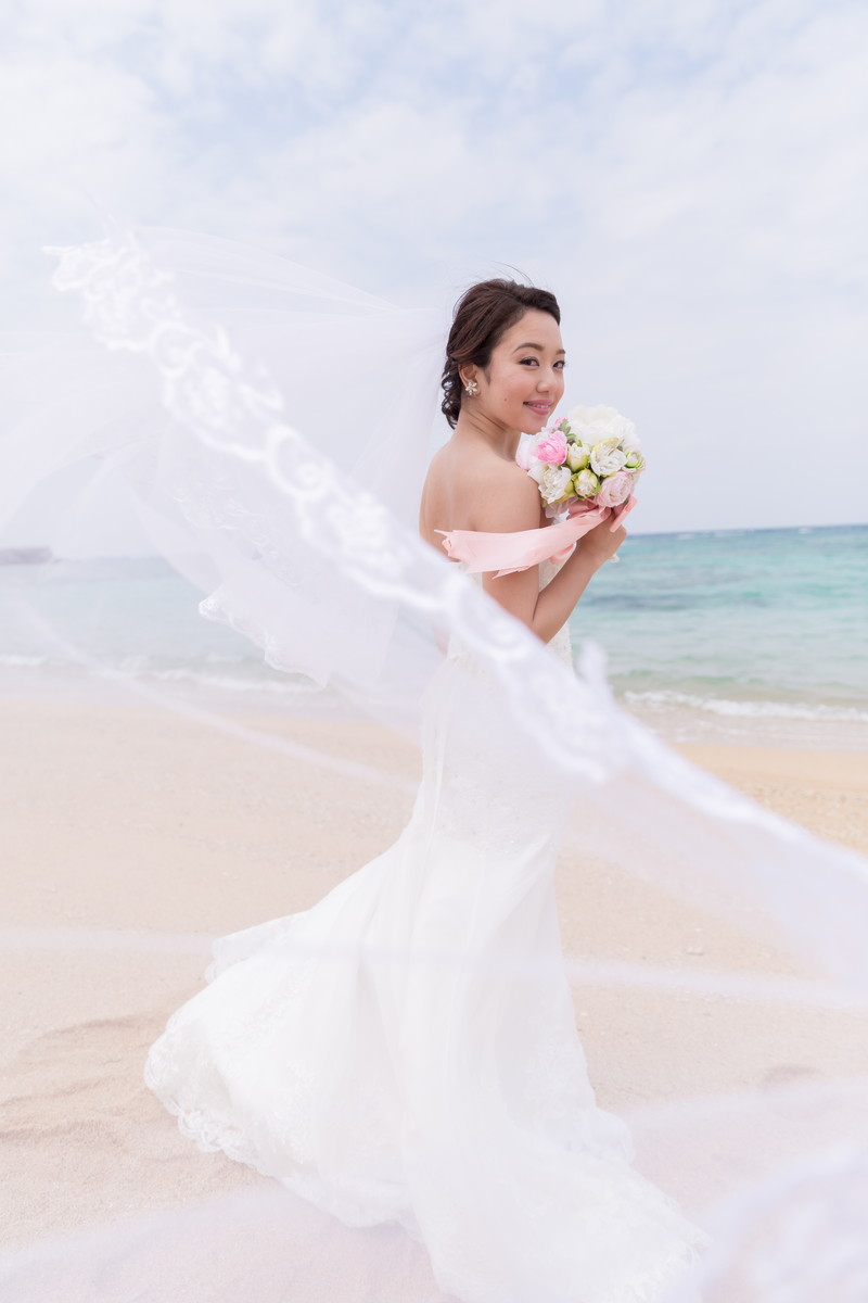 ロングベールを使ってエレガントに！