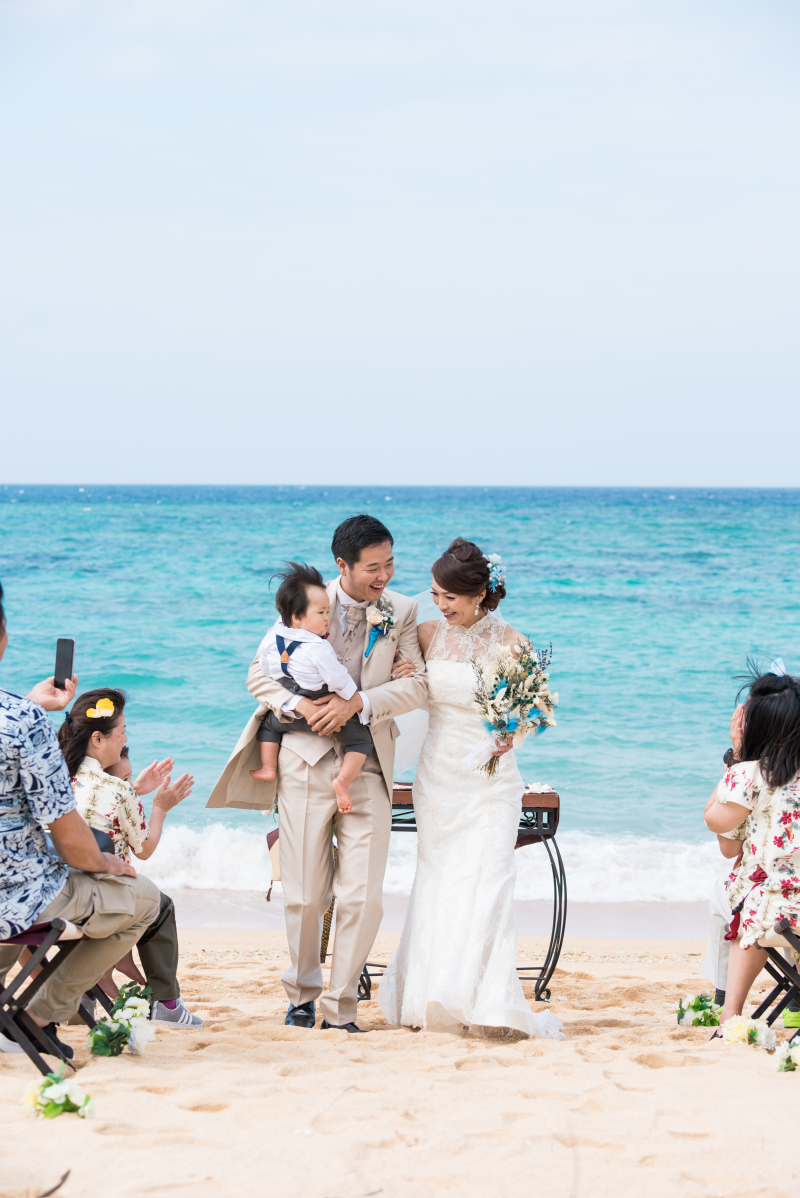 家族のみんなに祝福されて♪