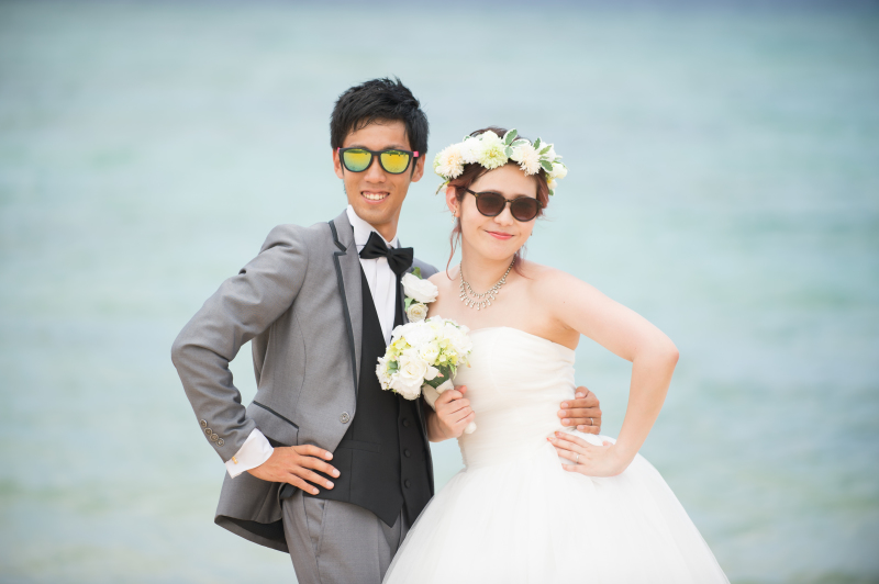 気取ったポーズで