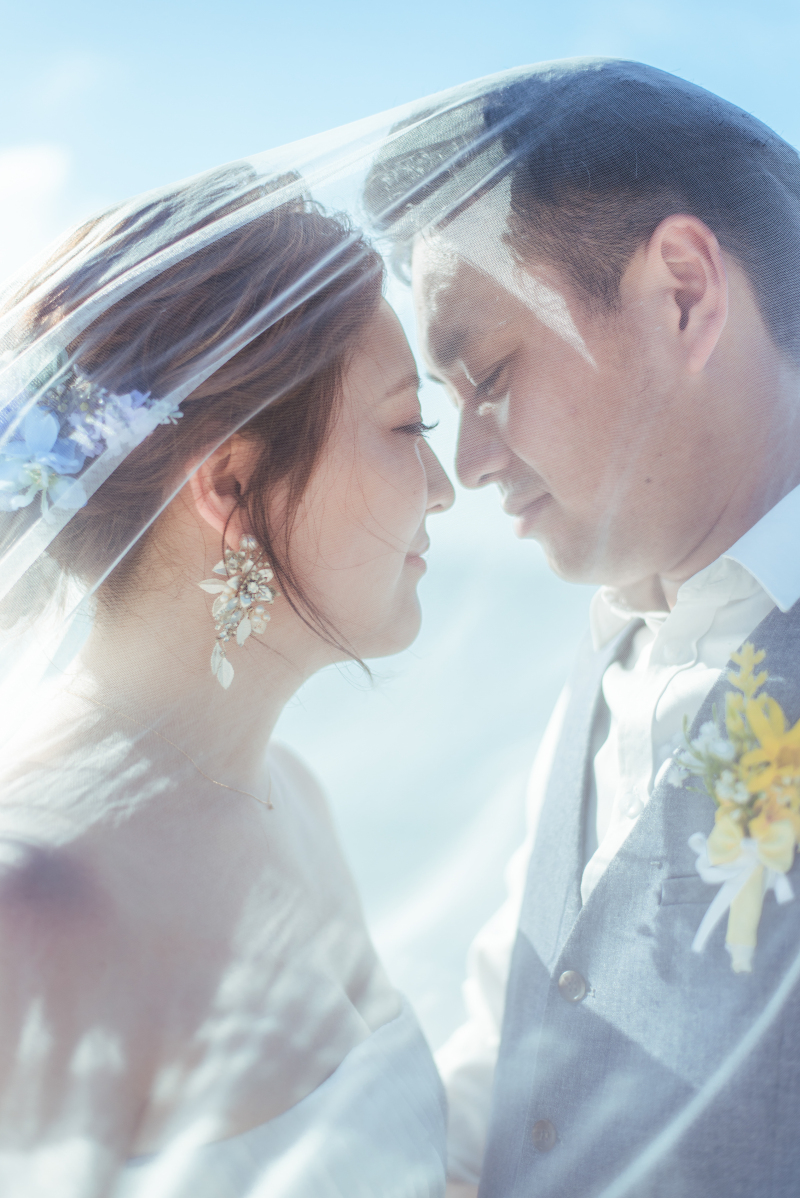 ベールの中で....