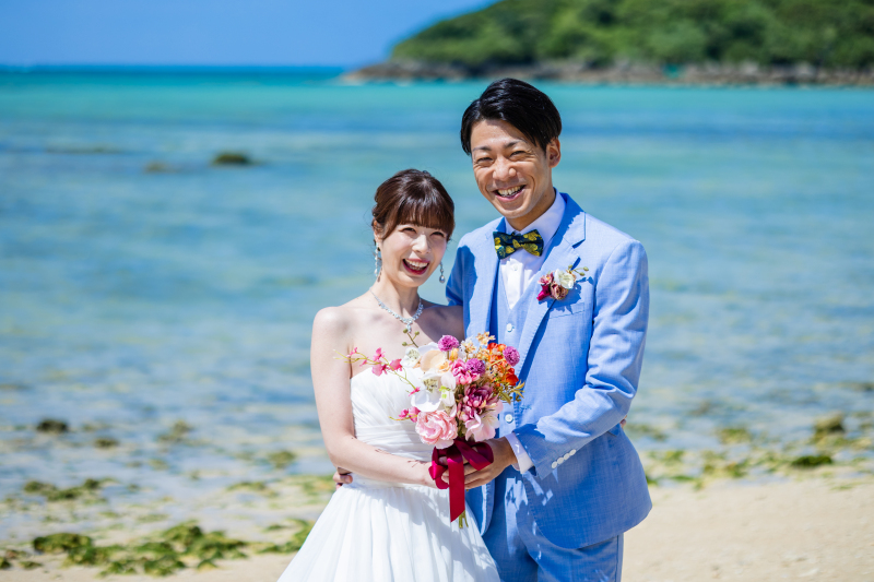 白ドレスでイメージも変わる！