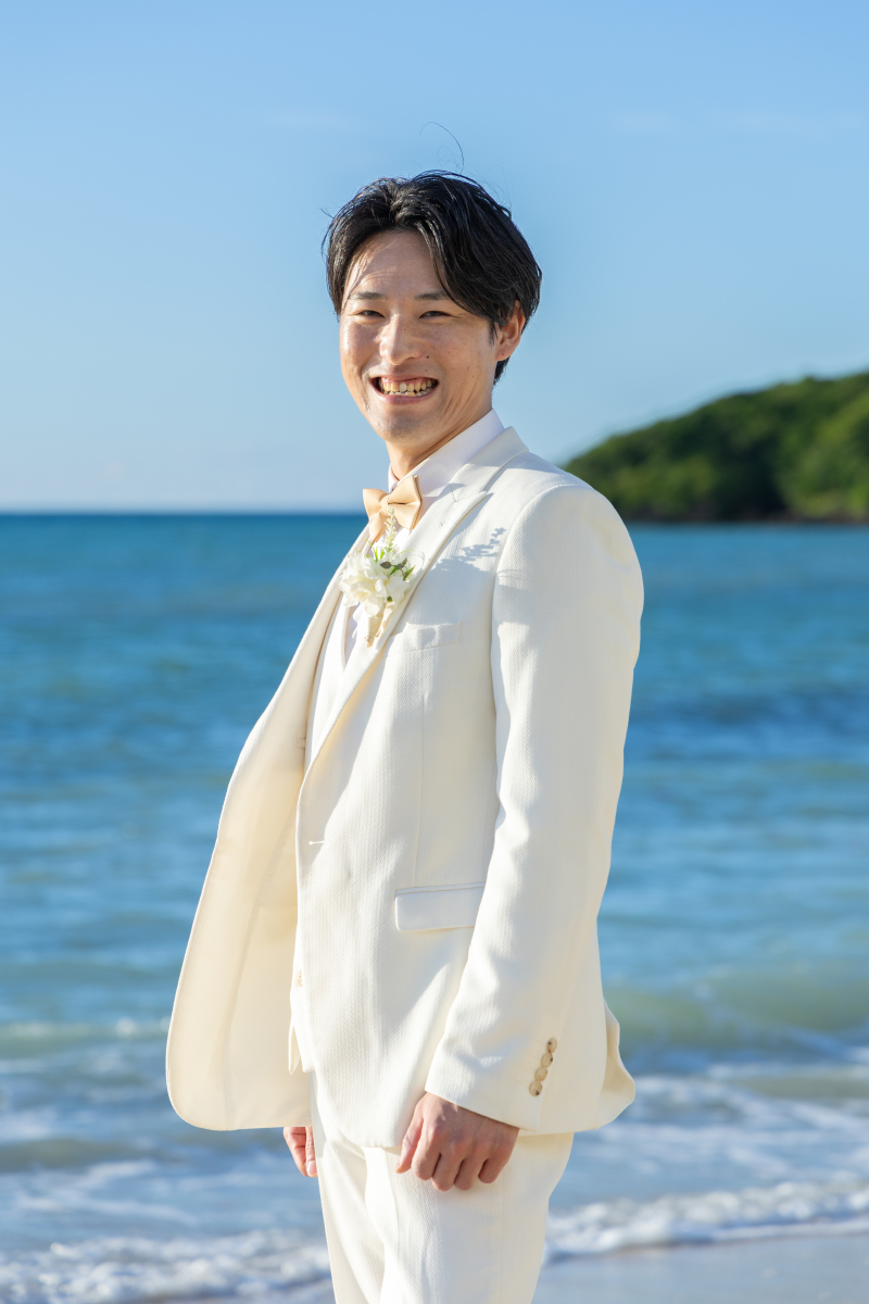 ご新郎様もしっかりソロショットをお撮りします！