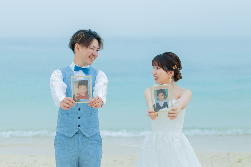 幼少期のお写真と共にパシャリ★