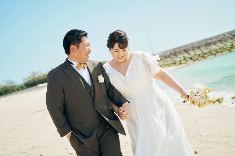 波打ち際を歩いたり♪