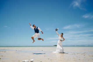 【天然ビーチ＆ウォーターイン＆ドローン撮影コミコミ125カットプラン】夏盛沢山★