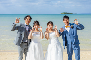 【２組同時にフォトウェディング♬天然ビーチ撮影】それぞれ&一緒に撮影で思い出も☆