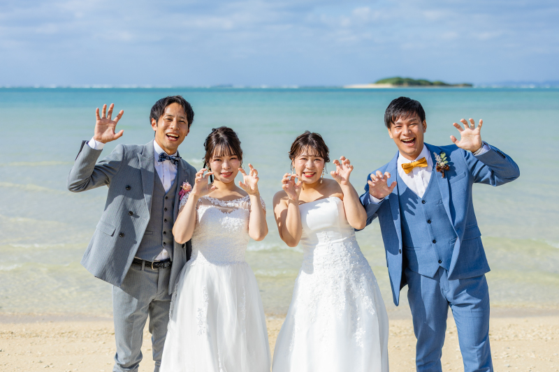 【２組同時にフォトウェディング♬天然ビーチ撮影】それぞれ&一緒に撮影で思い出も☆