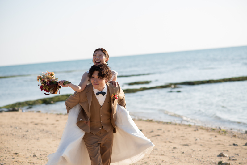 おんぶのカットも可愛い！