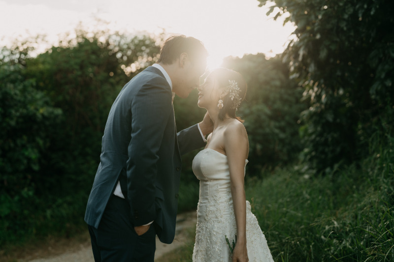 光が差し込んで...