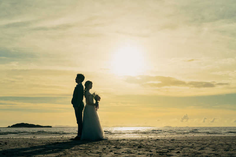 シルエットでも