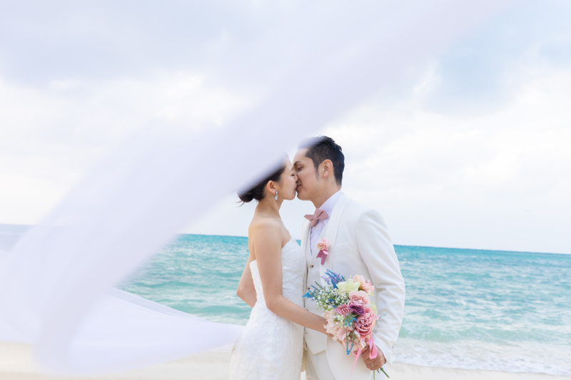 波音のなかで交わした、やさしい瞬間