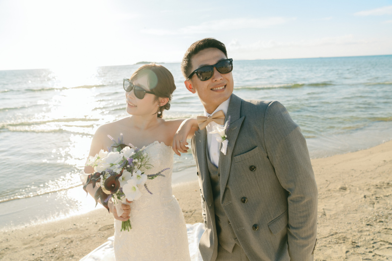 お揃いのサングラスショット