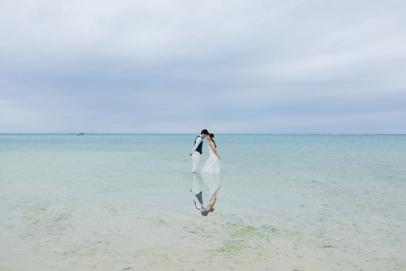 ふたりらしさ満載 ビーチウェディングフォト